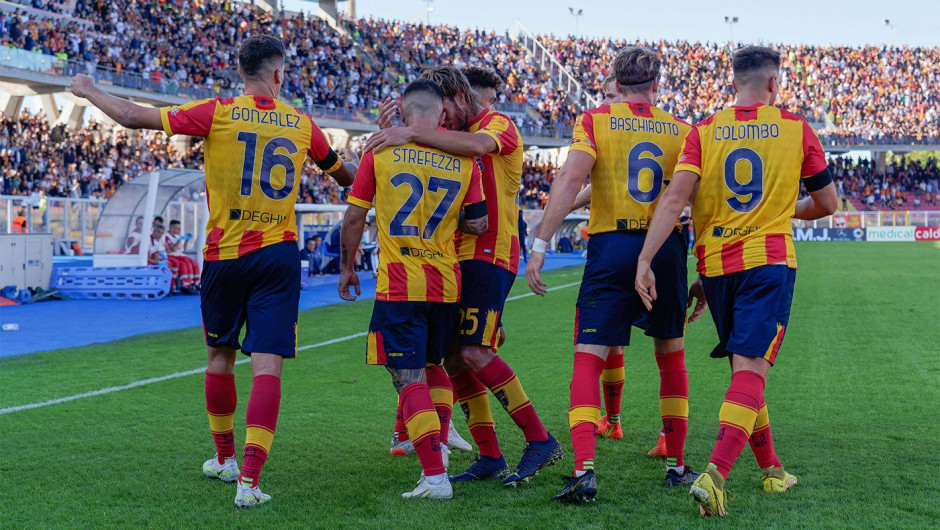 意甲比赛再次轰动球迷，激烈角逐不停