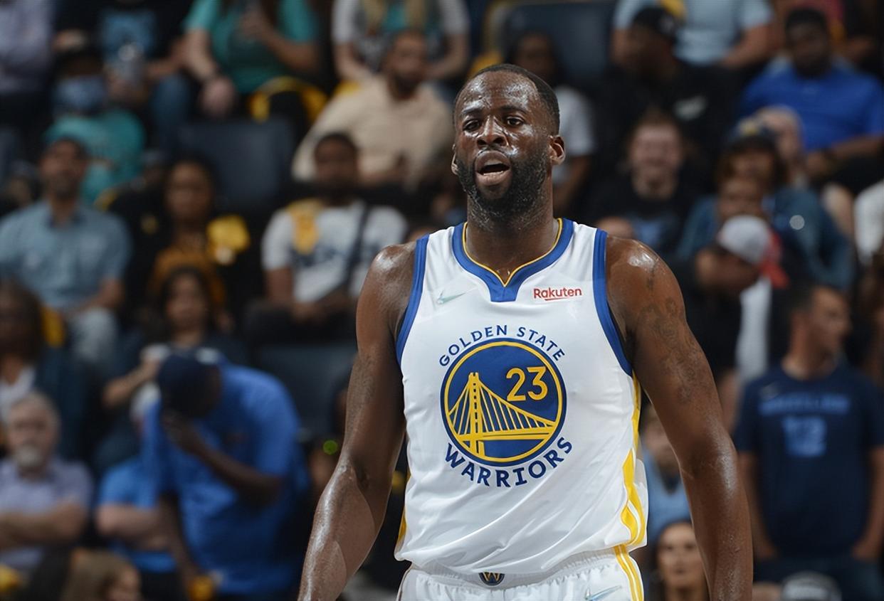 库里新星比赛规则变更表现突出,FPX前途光明!