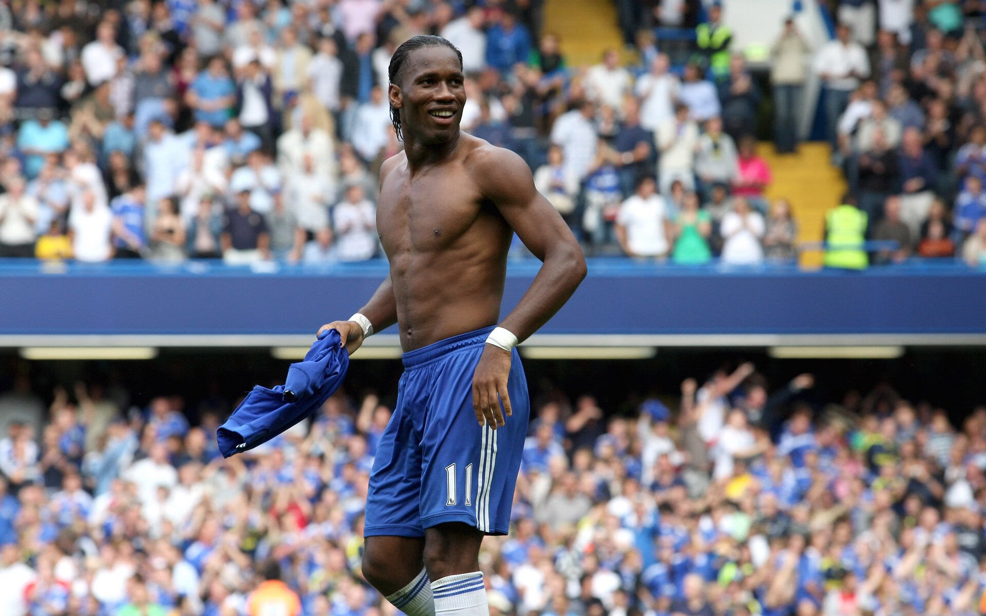 数据复盘:莱比锡首回合对阵多特蒙德,罗德里效率值爆表